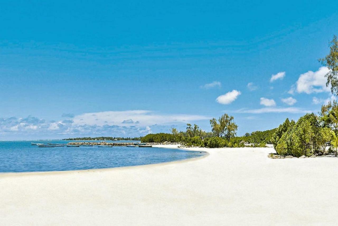 Azuri Resort -Sea View & Golf Luxury Apartment Roches Noires Exterior foto